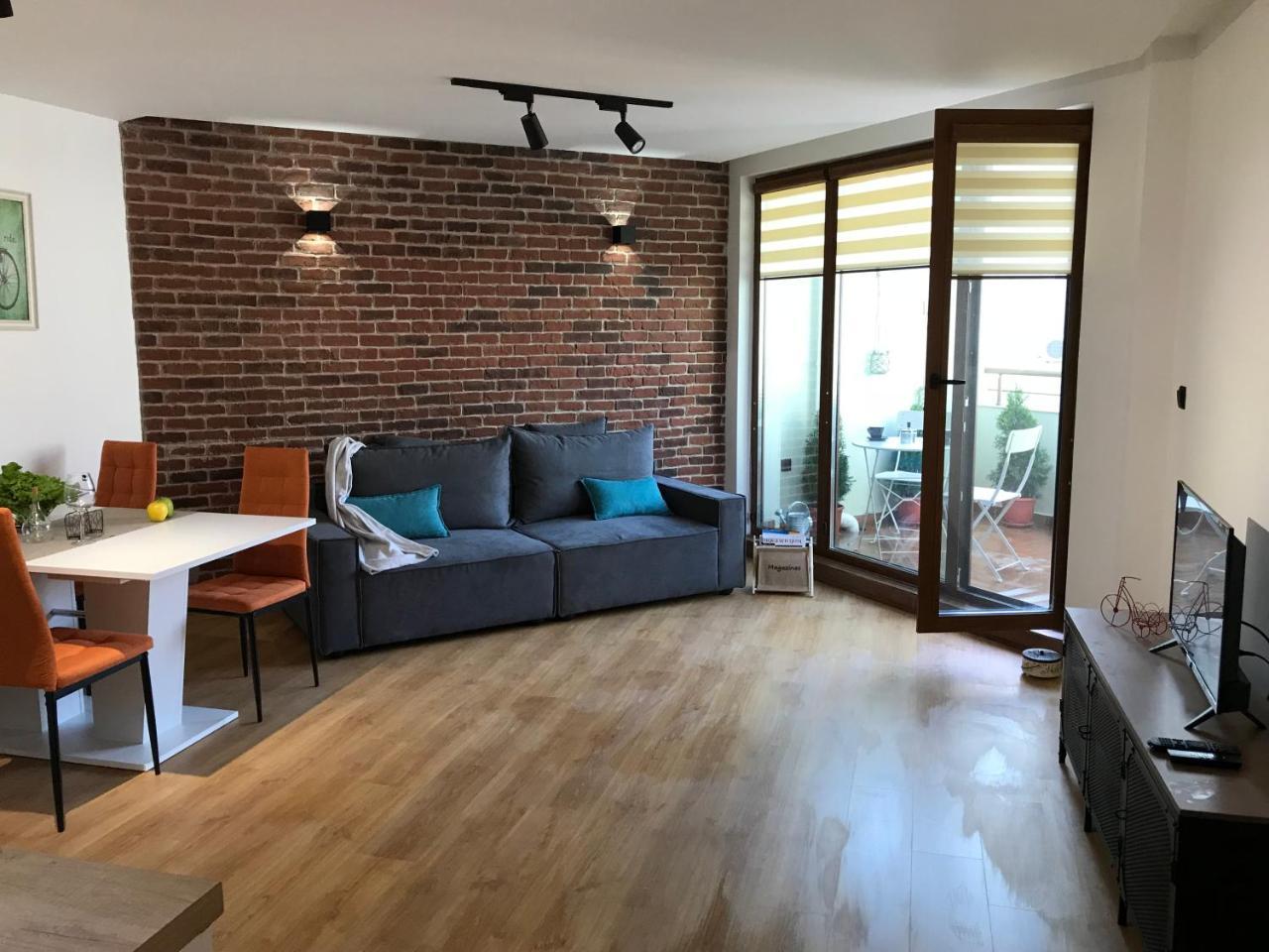 Bright, Comfortable And Cozy Apartment Burgas ภายนอก รูปภาพ