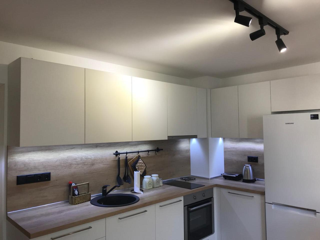 Bright, Comfortable And Cozy Apartment Burgas ภายนอก รูปภาพ
